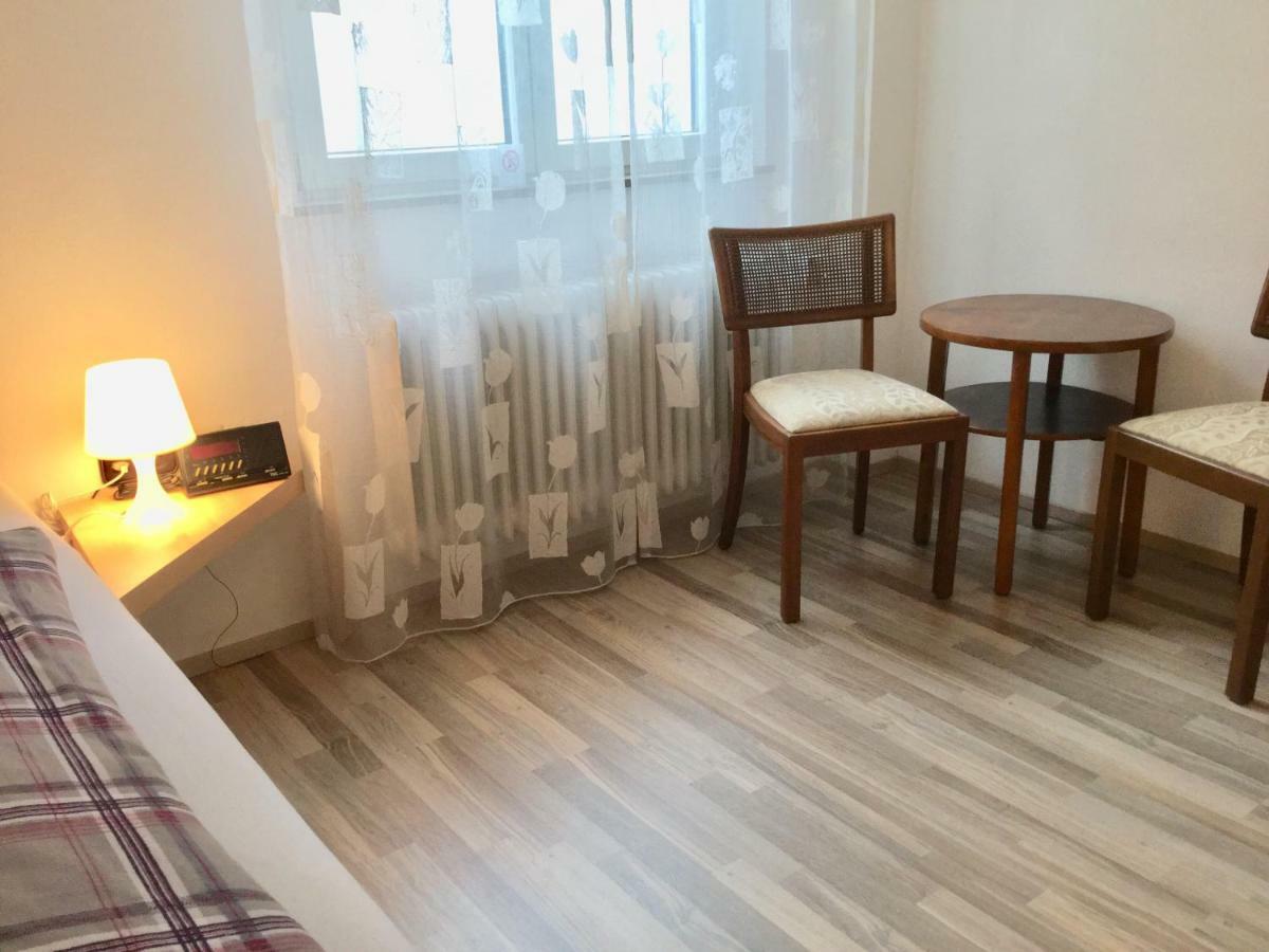 Gaestehaus Kaiser Ostfildern Luaran gambar
