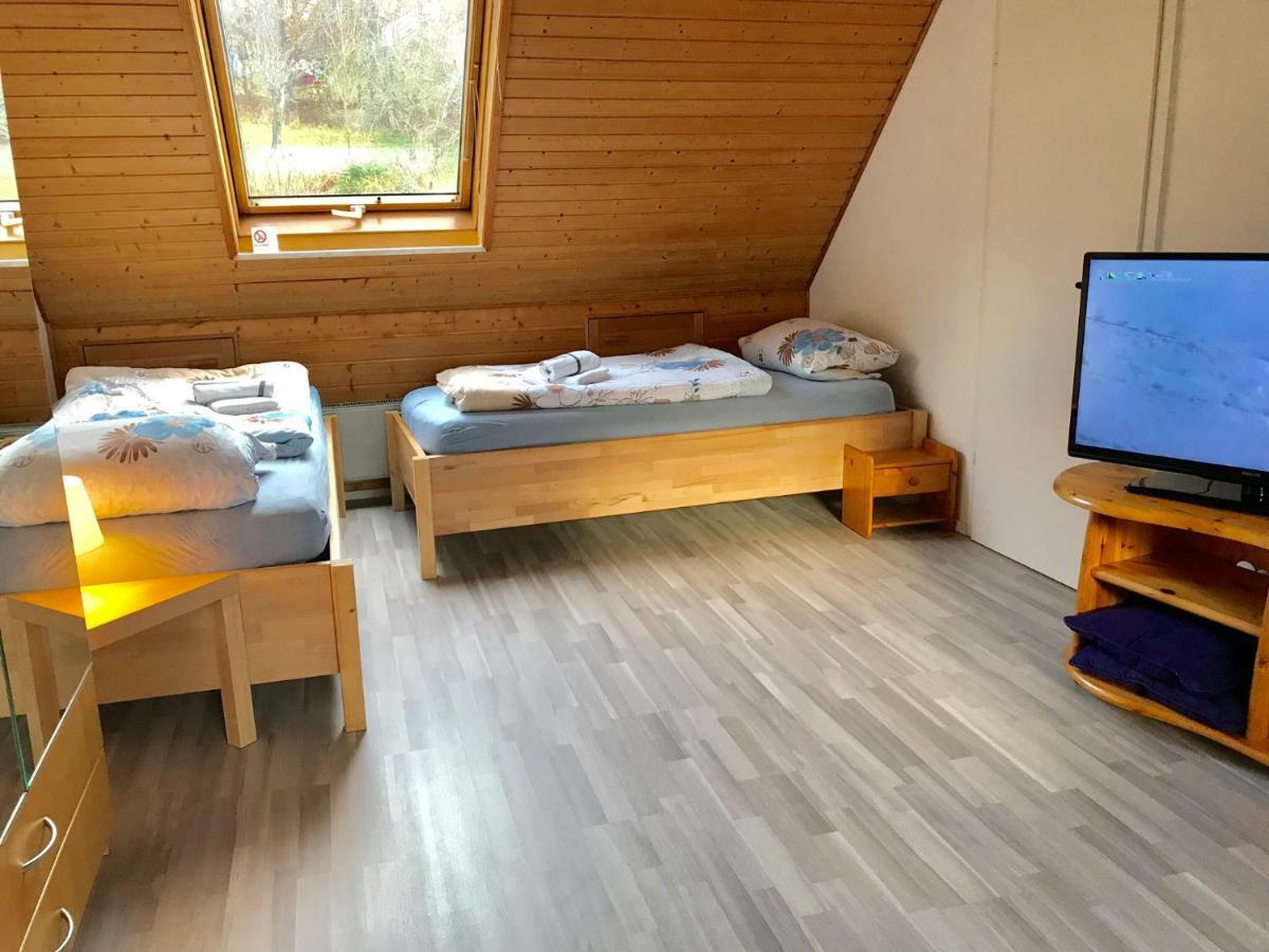 Gaestehaus Kaiser Ostfildern Luaran gambar